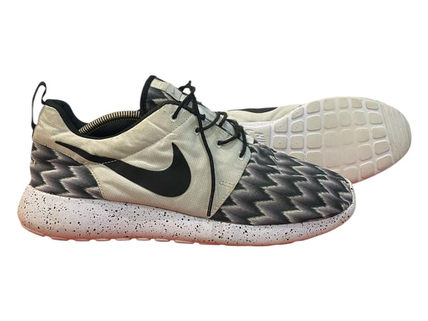 Nike Roshe One sneakers SIZE 47